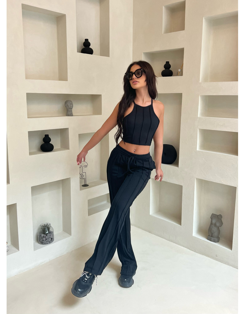 BLACK TRACKSUIT