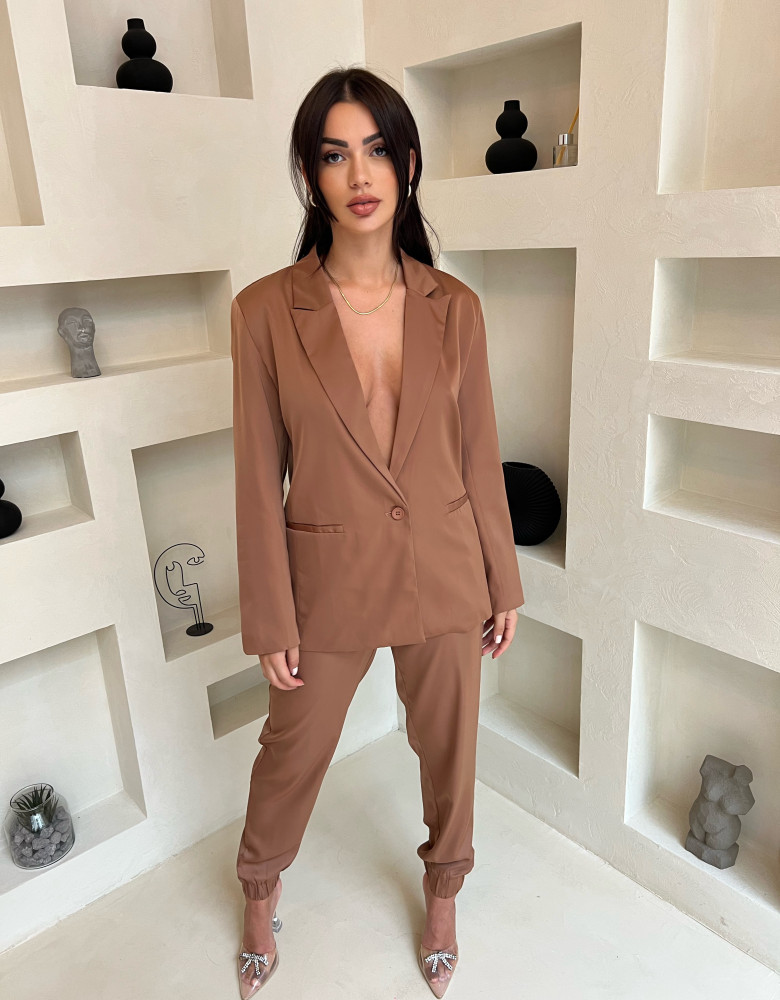 BROWN SET