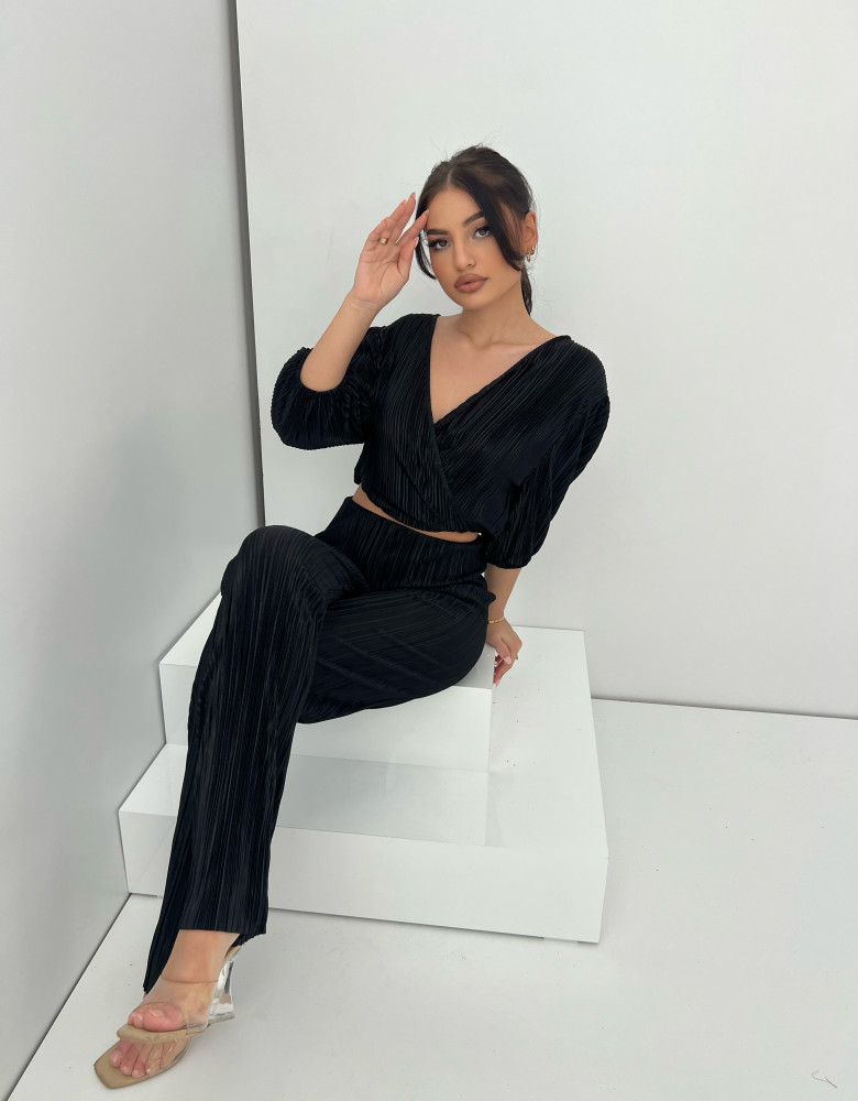BLACK SET