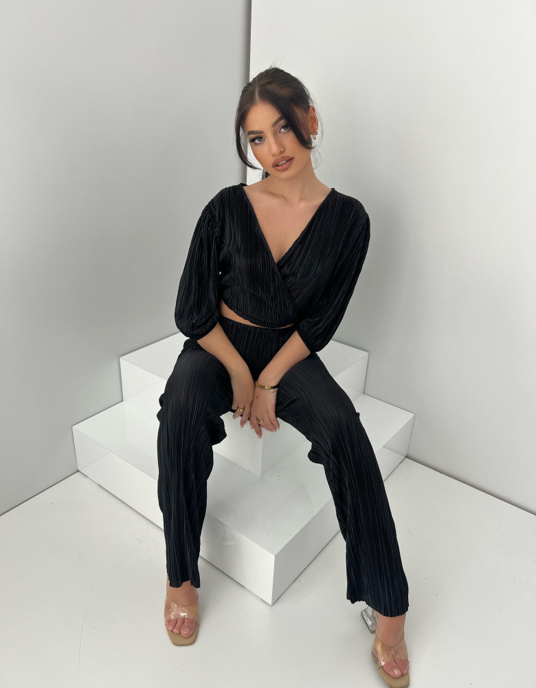 BLACK SET
